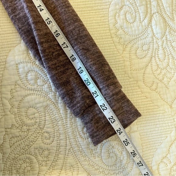 Adorable sequin deer sweatshirt / sweater - soft, fully lined, size XL - Picture 6 of 7